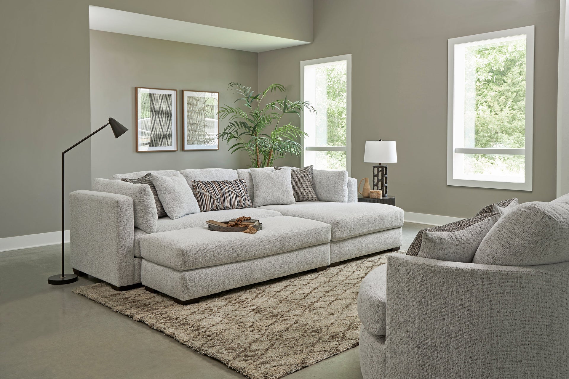 Shay Artic 2 Piece Sectional