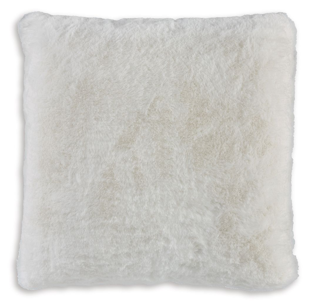 Regency Gariland - Faux Fur Pillow