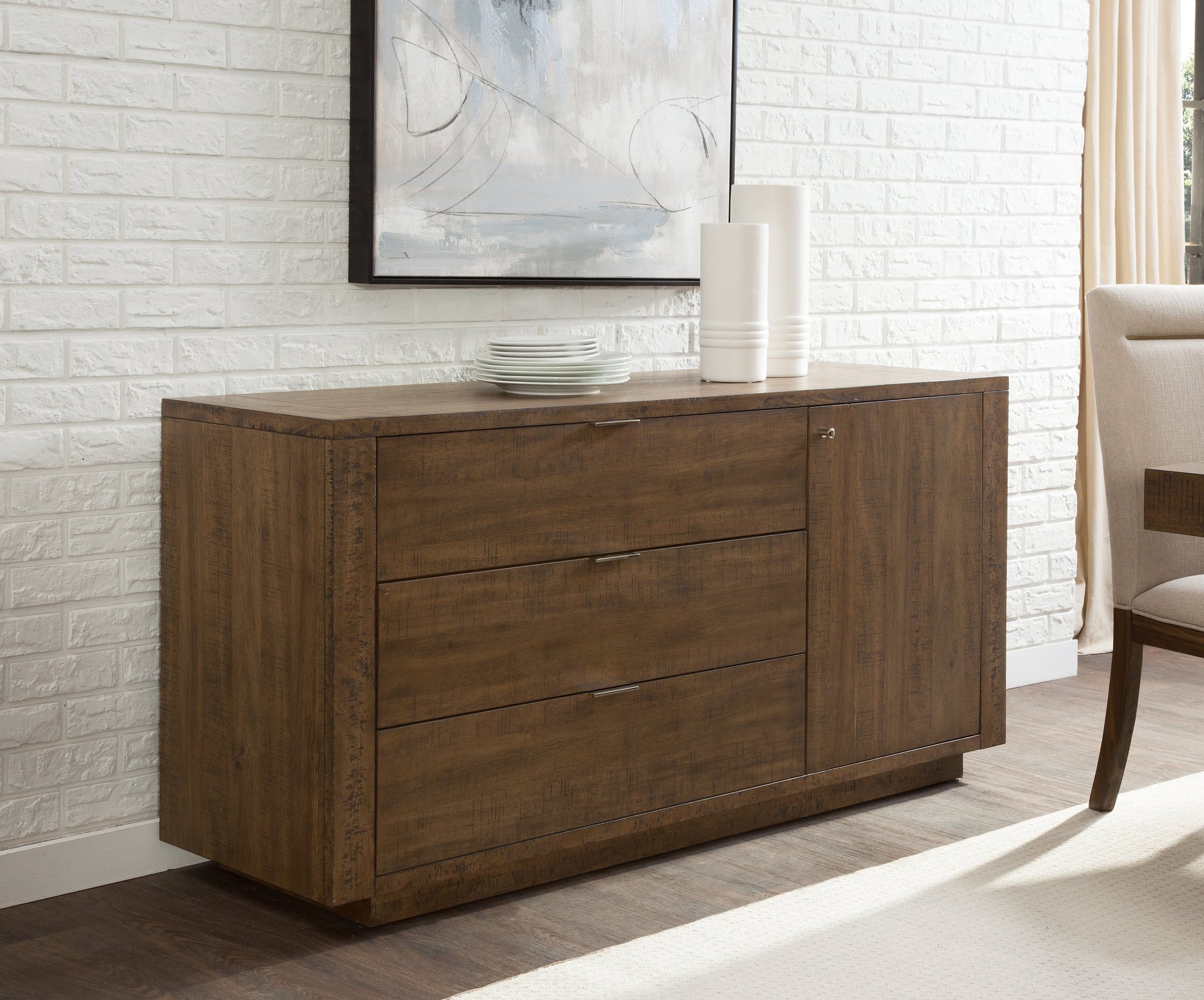Garland Dining Server