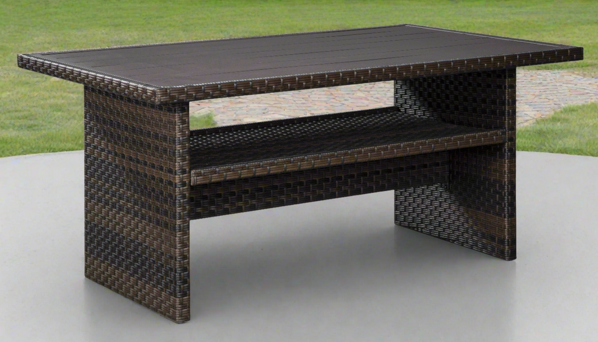 Easy Isle Outdoor Table