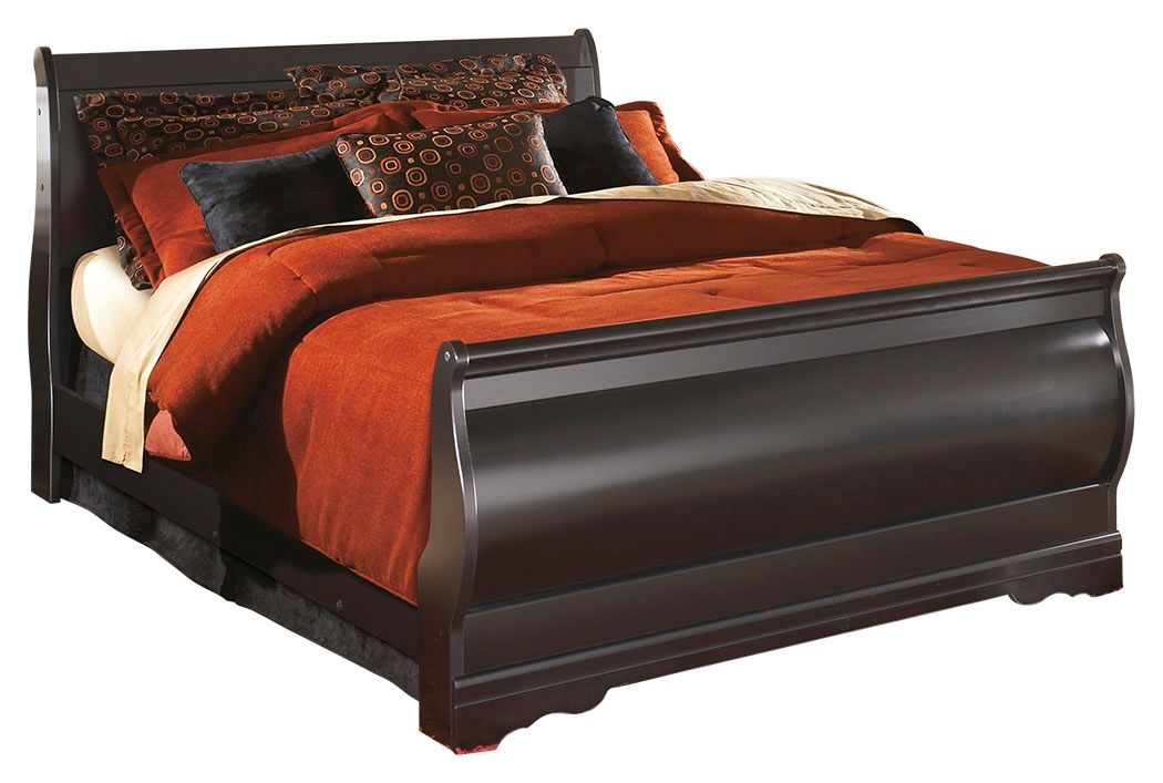 Huey Vineyard - Queen Sleigh Bed - Black