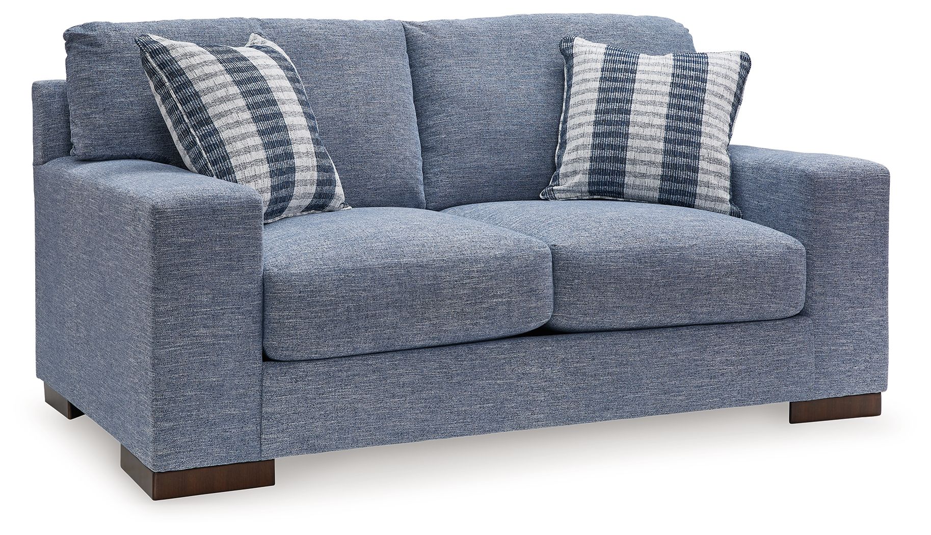 Regency Belvoir - Loveseat